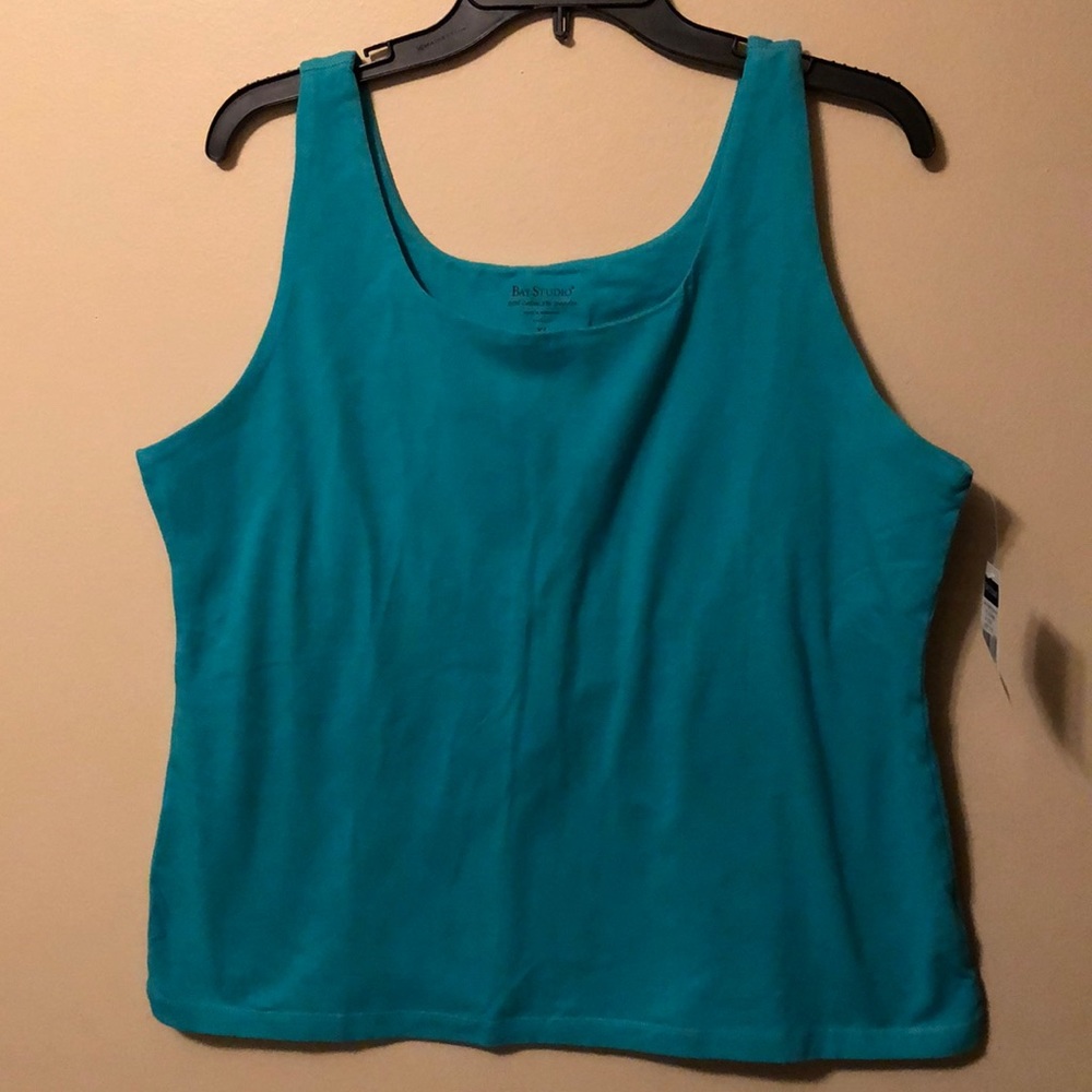 Women’s tank top